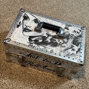 💀 KAT VON D Angeleno Angelino Train Case